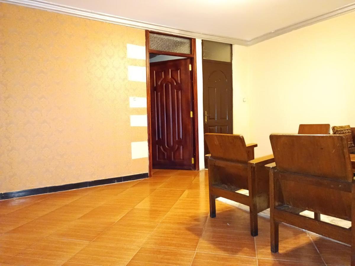 Fully Furnished Condo In The Center Of Addis Abeba Esterno foto